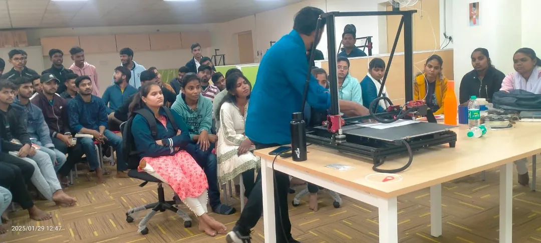 Team building activity during a corporate event